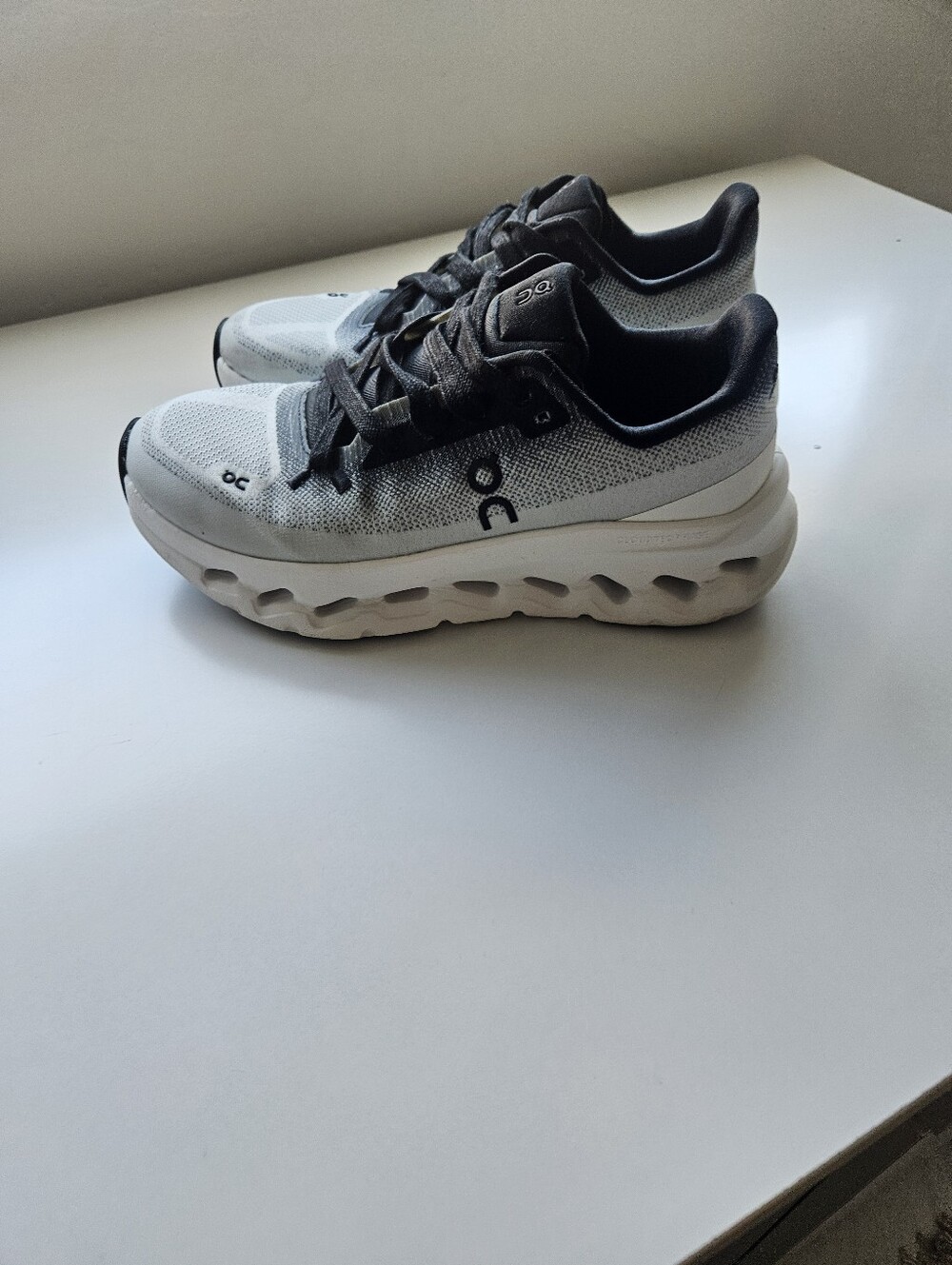 On Cloudtilt Black Ivory Cloudtech Phase Midsole Athletic Shoes - Picture 5 of 14